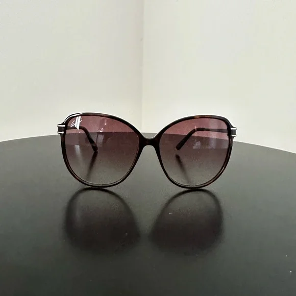 Gucci | Accessories | Gucci Oversized Brown Sunglasses Great 